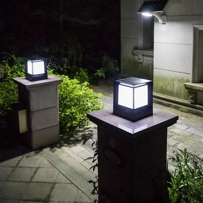 lampe-exterieur-solaire-design-cube